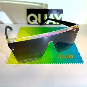 COPY - Quay Australia Hindsight Shield Sunglasses 52149